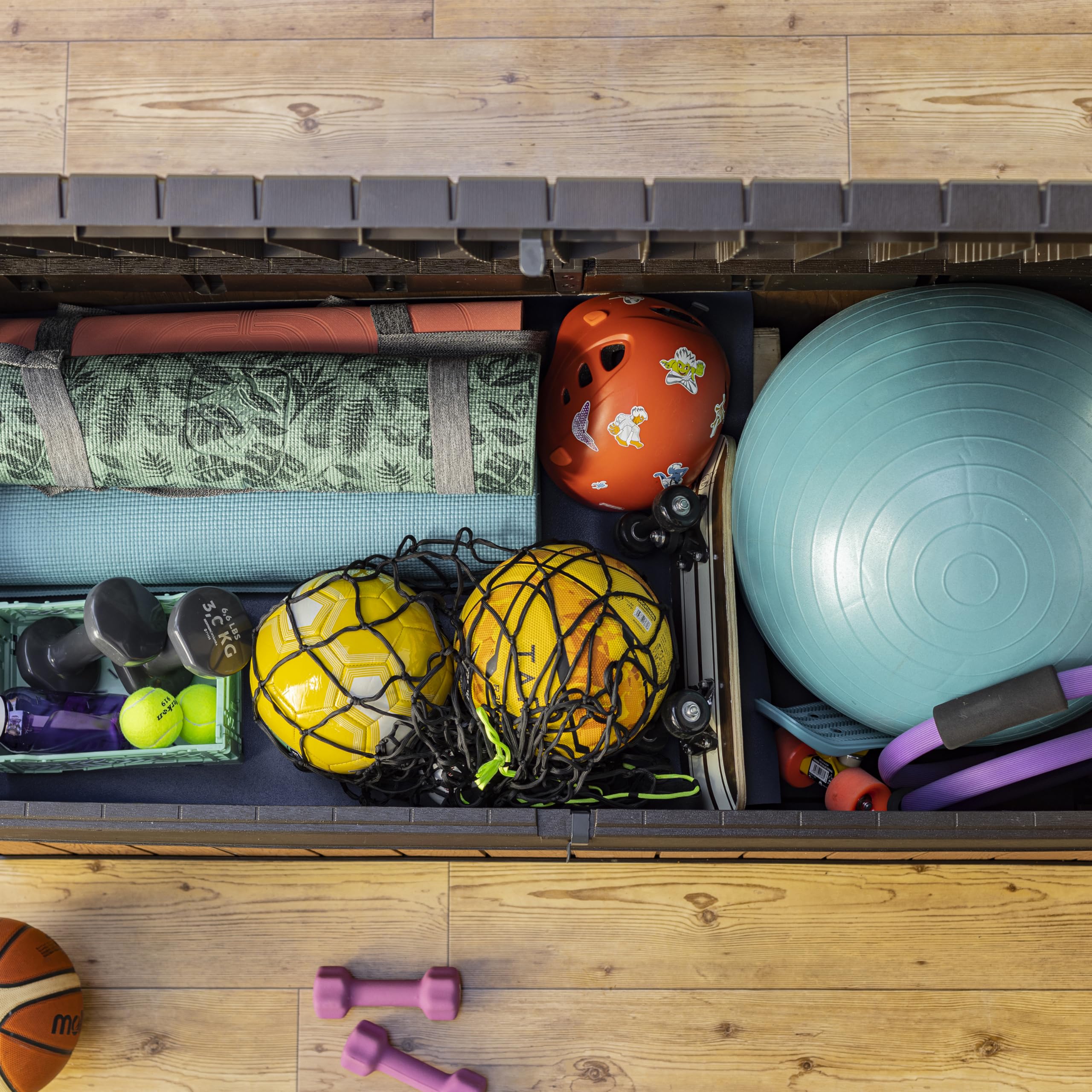 Keter Darwin 380L Outdoor Garden Furniture Storage Box Brown Evotech+ Wood Look and Feel | Fade Free | All Weather Resistant | Safe and Secure | Zero Maintenance | 2 year Warranty